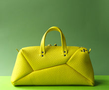 Load image into Gallery viewer, Move 7