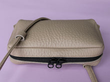 Load image into Gallery viewer, Ellipse