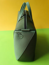 Load image into Gallery viewer, Vivo