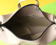 Load image into Gallery viewer, Vivo