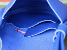 Load image into Gallery viewer, Pebble