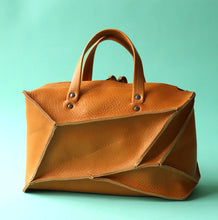 Load image into Gallery viewer, Collapse Eve