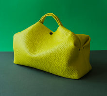 Load image into Gallery viewer, Owl