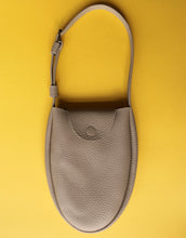 Load image into Gallery viewer, Pebble