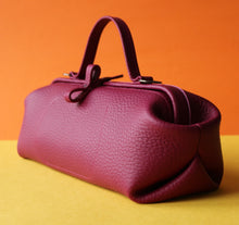 Load image into Gallery viewer, Baguette