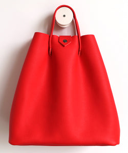 Monday frrry tote bag. shoulder strap. pepper red