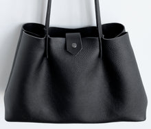 Load image into Gallery viewer, Amos frrry shoulder bag long handle black lindos calf leather. view from above. carry all totebag