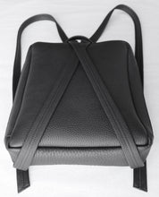 Load image into Gallery viewer, Fig backpack frrry black. straps infinity symbol. 8