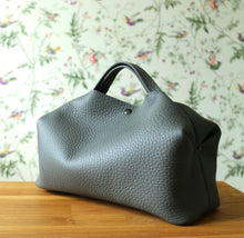 Load image into Gallery viewer, Owl