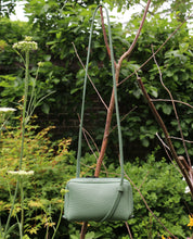 Load image into Gallery viewer, Ellipse