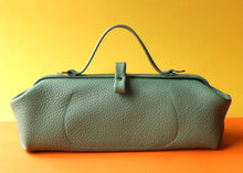 Load image into Gallery viewer, Baguette