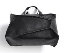 Load image into Gallery viewer, Collapse Eve