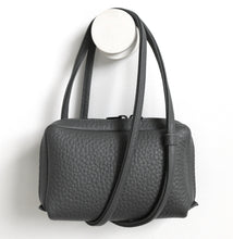 Load image into Gallery viewer, Ellipse