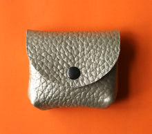 Load image into Gallery viewer, Berry