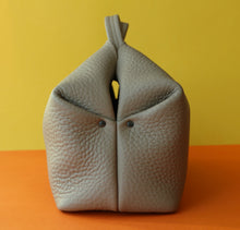 Load image into Gallery viewer, Owl
