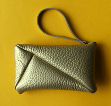 Load image into Gallery viewer, Slash
