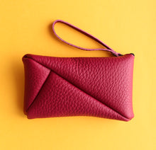 Load image into Gallery viewer, Slash
