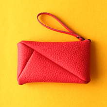 Load image into Gallery viewer, Slash
