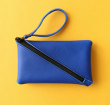 Load image into Gallery viewer, Slash
