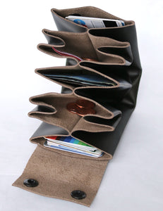 A4 wallet frrry in use filled with coins, paper money and credit cards example, how it works. leather black-hiding-brown