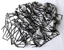 Load image into Gallery viewer, Striped scarf

